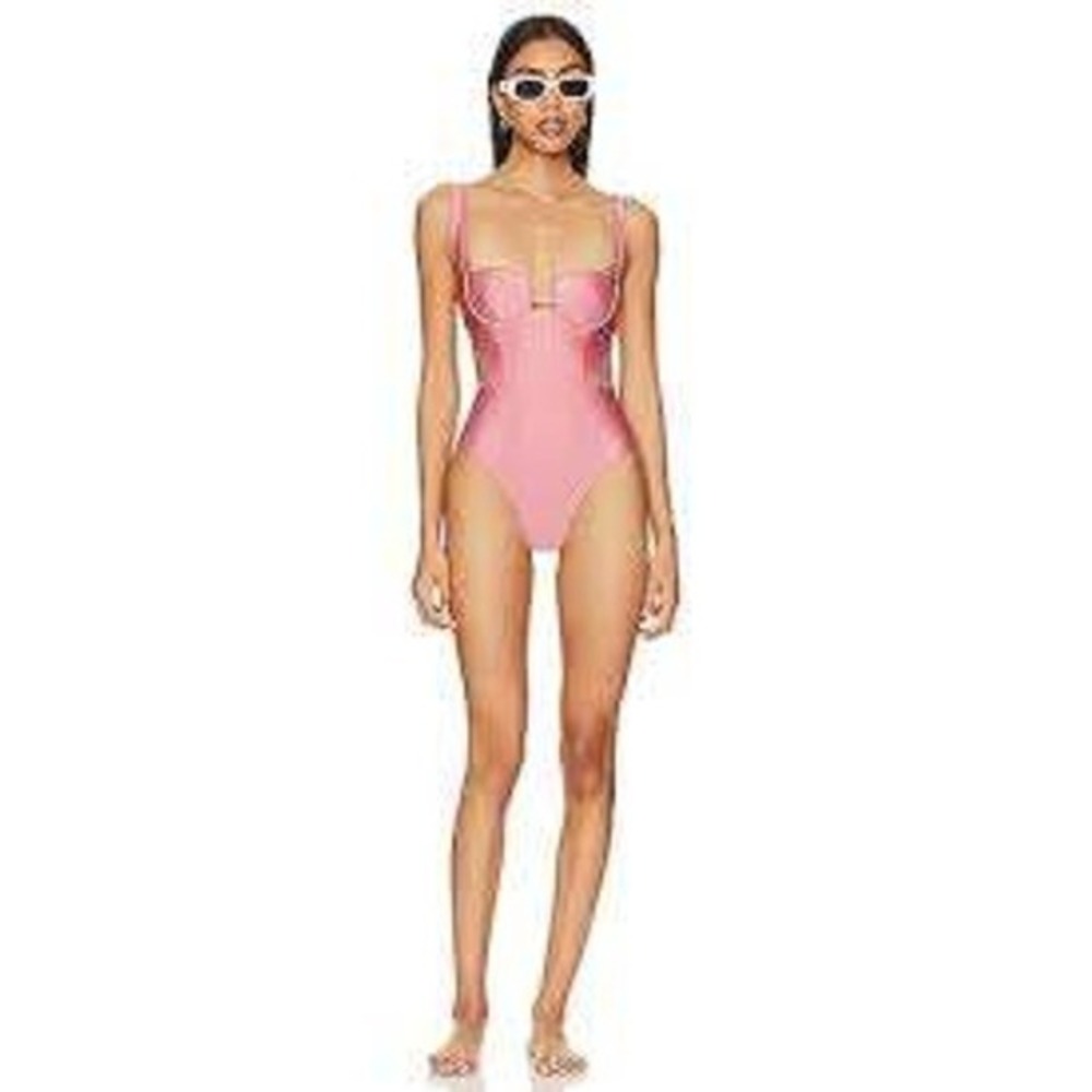 TULAROSA Aura One Piece in Dusk Rose Size M As Is Missing‎ Back Lace